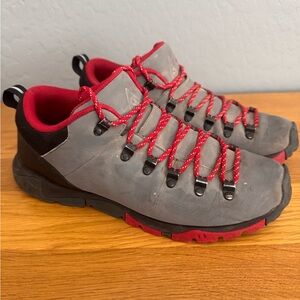 Men's ACG Nike low top Hiking Shoes